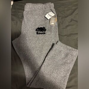 Gray roots sweatpants XL